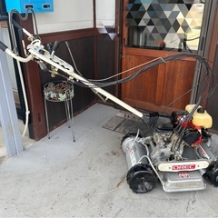 オーレック　スパイダーモア　SP850◇4WD・畦刈機・自走式草刈機の画像