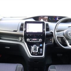 乗出し価格!! 車検令和8年4月 セレナハイウェイスター 31年式 9.4万km eパワー 修復歴無し ローダウン  禁煙車 諸費用コミコミ！の画像