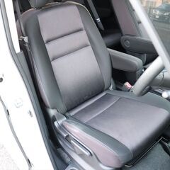 乗出し価格!! 車検令和8年4月 セレナハイウェイスター 31年式 9.4万km eパワー 修復歴無し ローダウン  禁煙車 諸費用コミコミ！の画像