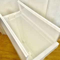 フットペダルゴミ箱の画像