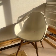IKEAシングルチェアの画像