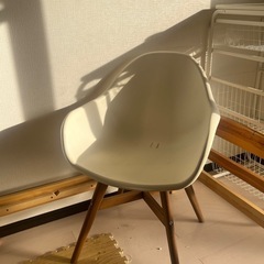 IKEAシングルチェアの画像