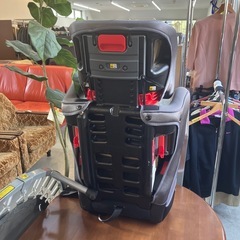 イ2512-008 Aprica エアグルーヴ AD チャイルド & ジュニアシート 肩紐欠品 ジュニアシートモード ブースターシートモード のみ 15kg（3歳頃）〜36kg（11歳頃） まで キズ汚れ有りの画像