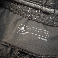 adidasメンズショートパンツ　ブラック　Lサイズの画像