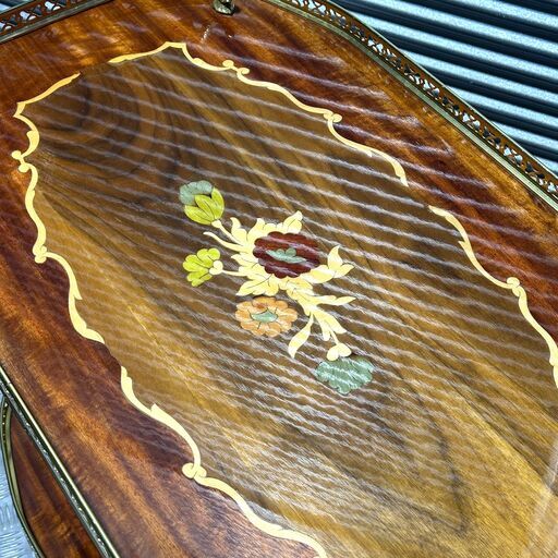 店頭引き渡し 中古 イタリア製 配膳ワゴン アンティーク レトロ ワゴン 豪華装飾 店頭引き渡し イタリア製 配膳ワゴン アンティーク レトロ ワゴン 豪華