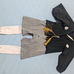 サンタ　ハカマ衣装の画像