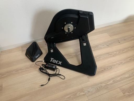 スマートトレーナーtacx neo smart T2800 (大丸) 名古屋のロードバイク スマートトレーナーtacx neo smart T2800 (大丸) 名古屋のロードバイク