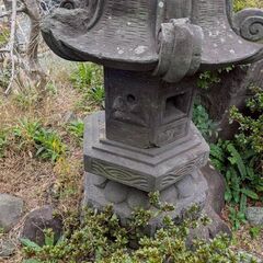 石灯籠①（とうろう）　【引き取り限定！堺市南区桃山台エリア】の画像