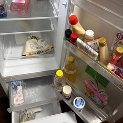 冷蔵庫 ヤマダセレクト156L の画像