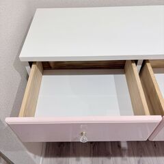 4段チェスト クリスタルハンドル【引っ越しのため〜12/9までにお渡しできる方限定】の画像