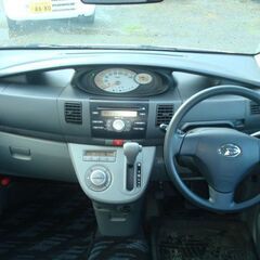 走行３.９万ｋｍ　ムーヴ  ４ＷＤ ＡＴ　スマートキー　 サビ少なくエンジン・ミッション・足廻り調子良しの画像