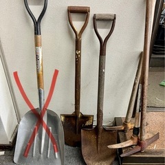 【お譲りします】アルミスコップ売り切れ　雪かき　氷割り　畑用　庭用　スコップ　つるはし　アルミスコップ　の画像