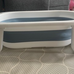 1000円　ベビーバス　折りたたみ可能の画像
