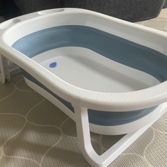 1000円　ベビーバス　折りたたみ可能の画像