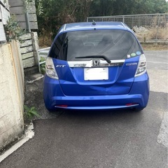 フィットハイブリッドの画像