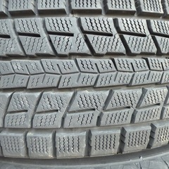 スタッドレス　225/65/17インチ　の画像