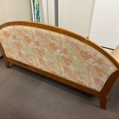 カリモク　ソファの画像