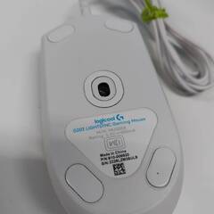 【良品】logicool G203 LIGHTSYNC/ゲーミングマウス/有線の画像
