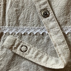 ⭕️女の子用リネン混エプロン★たぶん120cm用？の画像