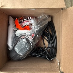 ローダウンジャッキ、電動ポリッシャーの画像