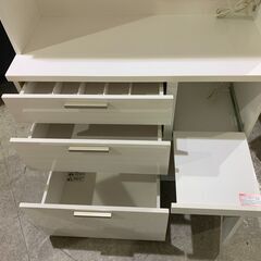 ニトリ｜ソレル｜3枚扉キッチンボードの画像