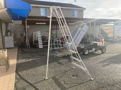 【売切御免！】1016 鳥取県発 三脚 はしご [ 8段 2.55ｍ ] 現状販売 広島 岡山 島根 兵庫 あぐり家鳥取中央店