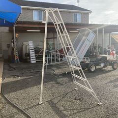 【売切御免！】1016 鳥取県発 三脚 はしご [ 8段 2.55ｍ ] 現状販売 広島 岡山 島根 兵庫 あぐり家鳥取中央店の画像