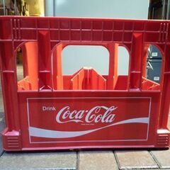 ボトルサイズ不明 Coca-Cola プラスチックケース 幅46.7cm コカ・コーラ コレクション インテリア オブジェ 札幌市東区 新道東店の画像
