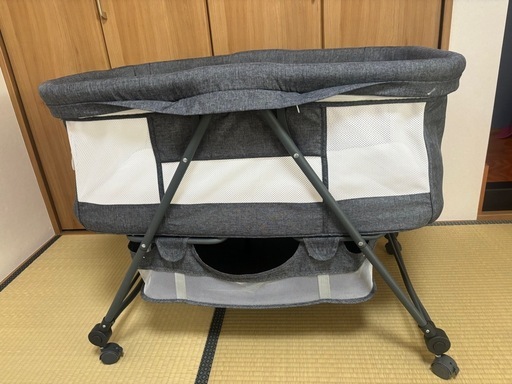 【お受け渡し予定
】ベビーベッド