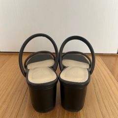 ナノユニバース/チャンキーヒールサンダルの画像