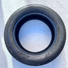 冬タイヤ 4本セット タイヤのみの画像
