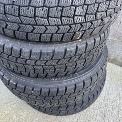 ダンロップスタッドレス155-65-13の画像