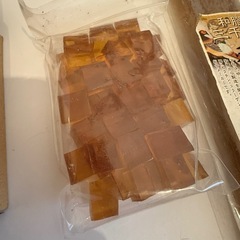 膠　(日本画画材)の画像