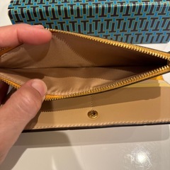 TORY BURCH 長財布の画像