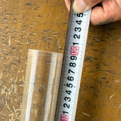 透明なパイプの画像