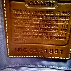 【シンプルで使いやすい】COACHのハンドバッグ👜の画像