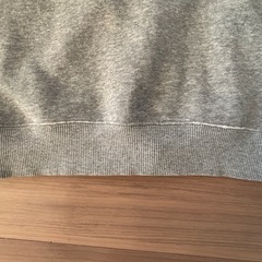 【値下げ】GU グレー フルジップ パーカー Sサイズの画像