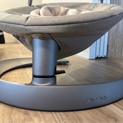 nuna バウンサー リーフ グロウ トイバー付 ビスコッティの画像