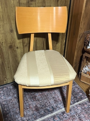 ダイニングチェアー4脚 (Mi) 吹上の椅子《ダイニングチェア》の中古