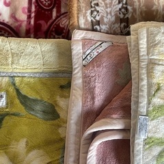 中古品 毛布5枚の画像