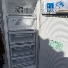 MITSUBISHI冷凍庫
の画像