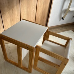 キッズデスク　キッズチェア　CUBOの画像