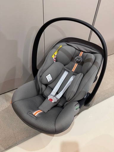 サイベックス　ベビーシート　isofix