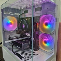 新製品ゲーミングPC本体 RTX5060 ホワイトの画像