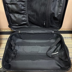 キャリーケースの画像