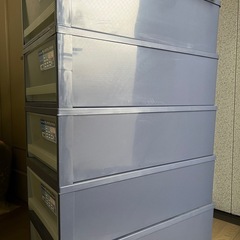 押し入れ収納ケースの画像