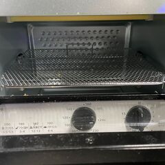 【良品】HITACHI オーブントースター HTO-CT551 ホワイト 2021年製 通電確認済み 早い者勝ち 引取歓迎 配送OKの画像