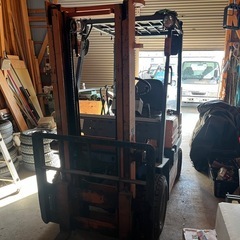 トヨタフォークリフト1.5tサイズマニュアル車の画像