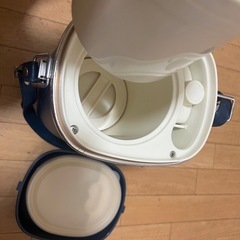 象印保温弁当箱の画像