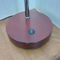 【新品同様】МotoМテーブルランプ（ＬＥＤ）　100V　消費電力５Ｗ　2023年ベトナム製　の画像